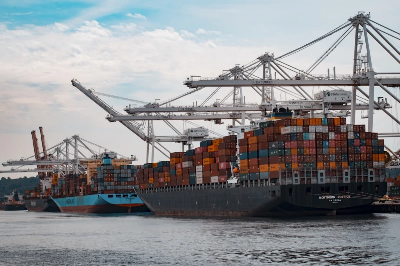 Global Spare Parts Supply: How a Strong Export Network Keeps Fleets Running